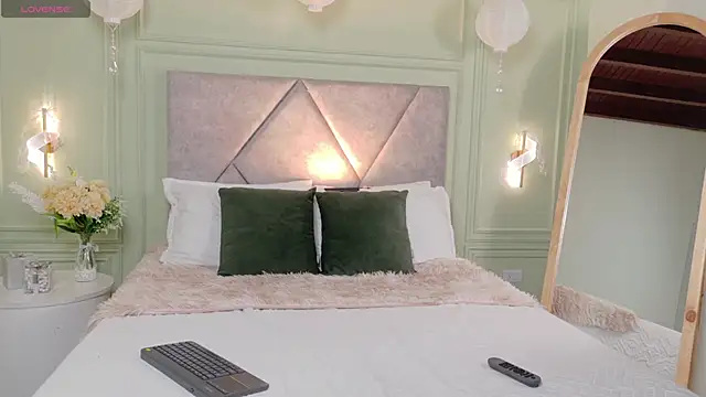 Snapshot of _Miss_Kimm chatting on January 13, 2026, 11:48 am Miss Kimm online show from January 13, 2026, 11:48 am