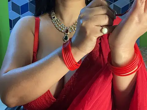 Snapshot of Aishwarya_101_ chatting on March 5, 2025, 2:57 am Aishwarya 101 online show from March 5, 2025, 2:57 am