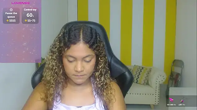 Cristal War online show from March 14, 2025, 11:32 pm