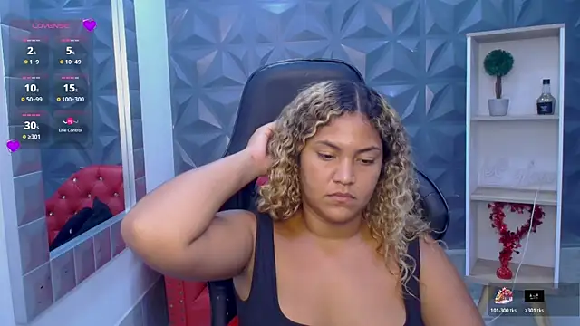 Cristal War online show from April 15, 2026, 3:35 am