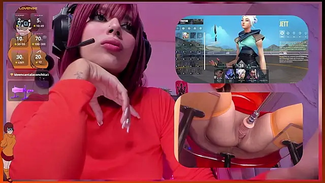 SweetieCloe  online show from October 22, 2025, 9:14 pm