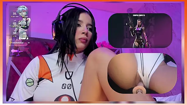 Snapshot of SweetieCloe_ chatting on January 13, 2026, 9:42 pm SweetieCloe online show from January 13, 2026, 9:42 pm