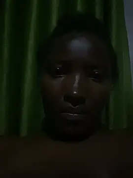 Snapshot of Naughty-sonia2 chatting on December 25, 2024, 9:33 pm Naughty-sonia2 online show from December 25, 2024, 9:33 pm