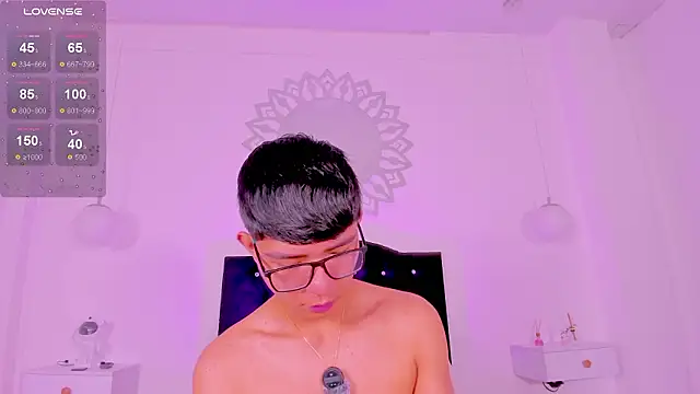 CodyTwink online show from February 11, 2026, 1:16 pm