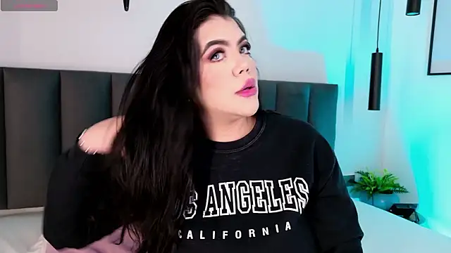 Harmonybabe  online show from March 13, 2026, 7:53 pm