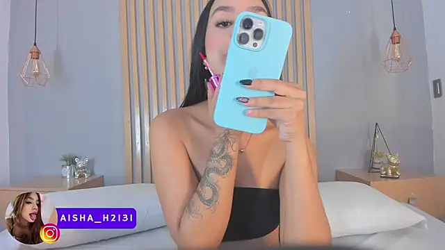 Snapshot of aisha_h_ chatting on October 6, 2025, 8:28 pm aisha h online show from October 6, 2025, 8:28 pm