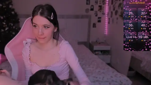 Snapshot of CoddleWeeper_ chatting on December 10, 2024, 11:11 am CoddleWeeper online show from December 10, 2024, 11:11 am