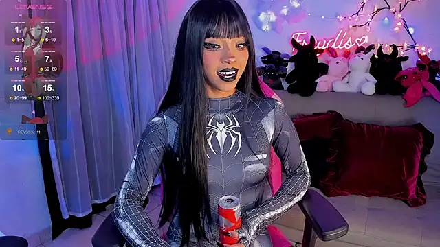Snapshot of Miss_freydis chatting on June 10, 2026, 6:01 am Miss freydis online show from June 10, 2026, 6:01 am