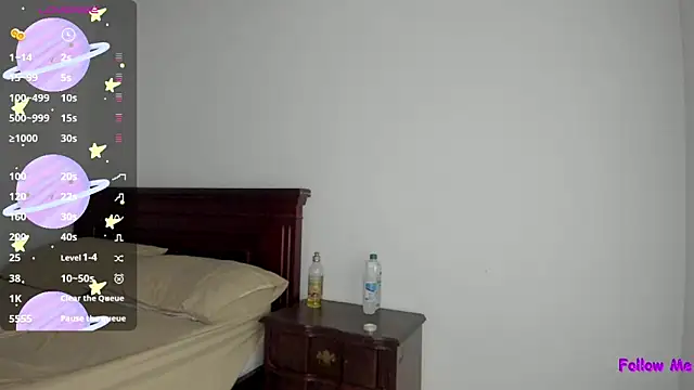 cherrycurvyyy online show from March 3, 2026, 12:22 pm