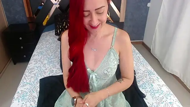 Snapshot of bianca_milfsexy chatting on January 6, 2025, 12:16 am bianca milfsexy online show from January 6, 2025, 12:16 am