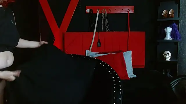 Naty slavedoll online show from February 4, 2025, 12:22 pm