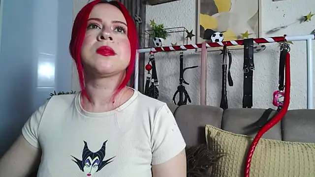 Snapshot of Naty_slavedoll chatting on July 18, 2026, 7:06 pm Naty slavedoll online show from July 18, 2026, 7:06 pm