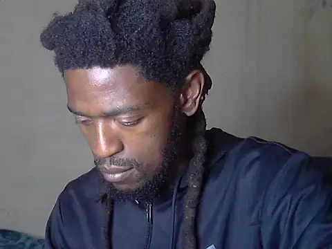 gldnmvsk XO online show from February 24, 2026, 8:07 pm