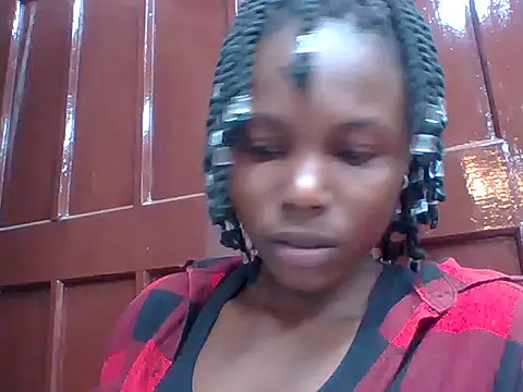 Fine baby0001 online show from May 27, 2026, 11:51 am