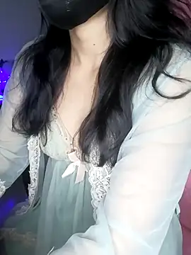 Snapshot of _Linez_ chatting on March 16, 2025, 5:28 pm  Linez  online show from March 16, 2025, 5:28 pm