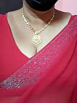 ananya956 online show from September 12, 2025, 6:13 am