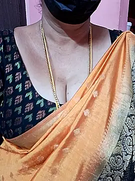 ananya956 online show from September 26, 2025, 9:24 am