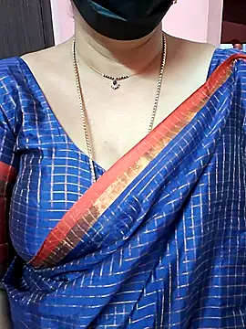 ananya956 online show from November 18, 2025, 5:34 am