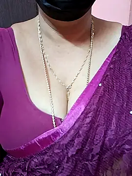 ananya956 online show from December 15, 2025, 7:01 am