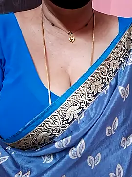 ananya956 online show from February 27, 2026, 3:39 am