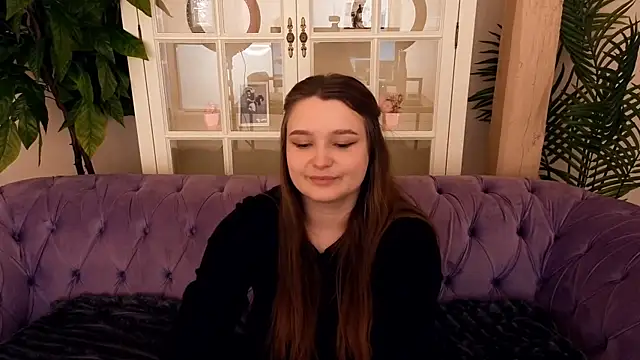 MagicPeachh  online show from March 27, 2026, 8:52 pm