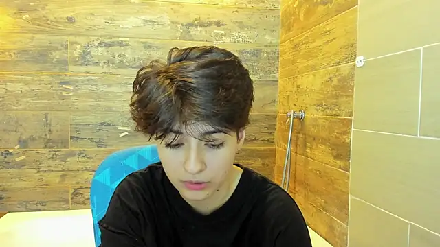 Snapshot of Bryce_Evans chatting on September 27, 2025, 2:00 pm Bryce Evans online show from September 27, 2025, 2:00 pm