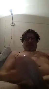 Snapshot of felice66 chatting on December 9, 2024, 4:56 am felice66 online show from December 9, 2024, 4:56 am