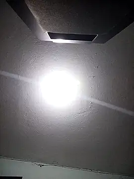 Malory Cortez online show from April 10, 2026, 2:50 am