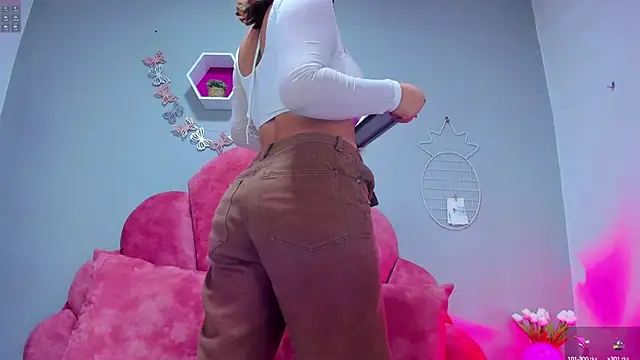 LilithSmith  online show from February 12, 2025, 11:29 am