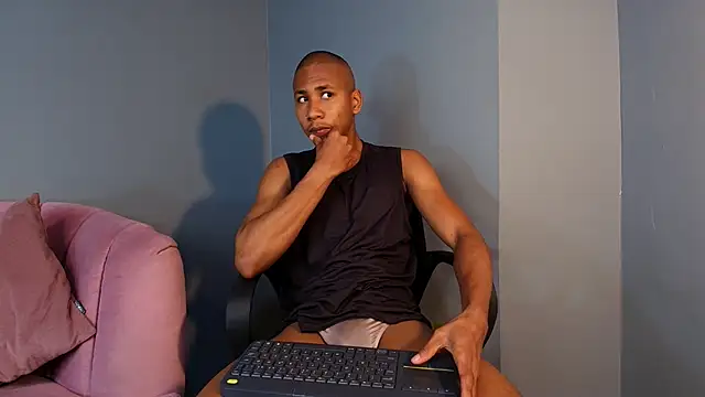 Ethan Fox11 online show from February 28, 2025, 2:09 pm