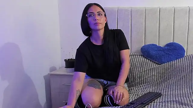 anny roberts online show from February 6, 2026, 11:08 pm