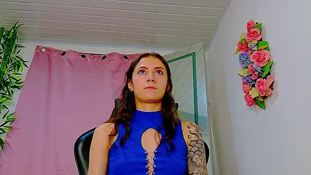 scarlet-jonesx online show from February 21, 2026, 2:23 am