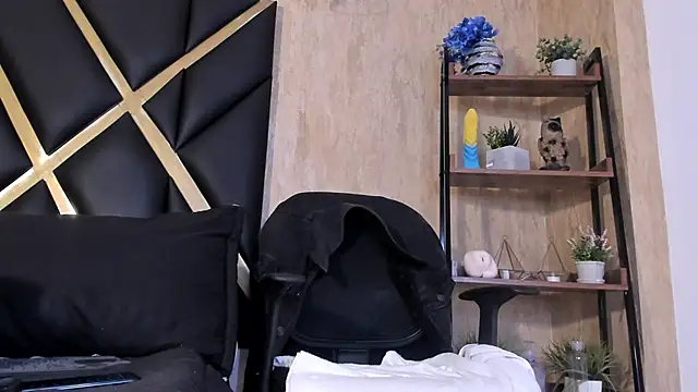 Snapshot of Karimferrer chatting on June 4, 2026, 3:12 am Karimferrer online show from June 4, 2026, 3:12 am