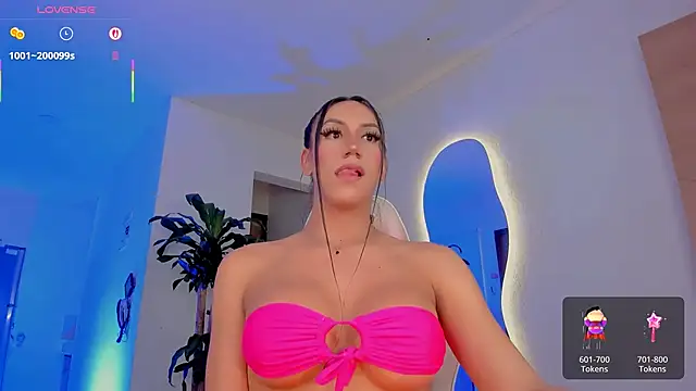 Pretty Mariangel online show from February 2, 2026, 9:13 pm