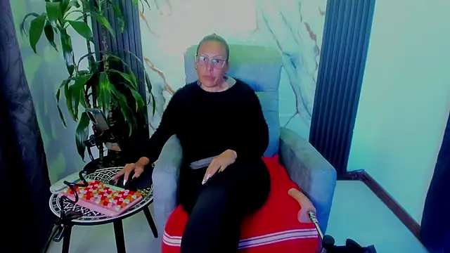 BrendaSex Hot online show from February 10, 2026, 9:08 pm