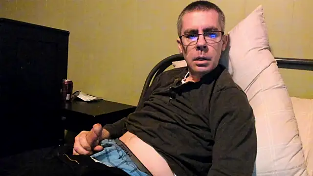 ImportantEquator0 online show from November 2, 2025, 1:13 pm