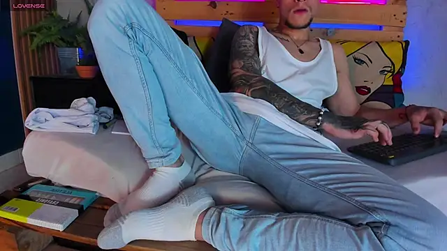 french sexx online show from January 21, 2025, 5:05 am