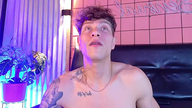 french sexx online show from January 13, 2026, 12:32 pm