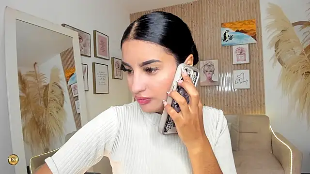 Kimm khalifa online show from January 25, 2025, 5:30 pm