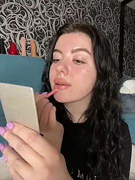 Kimi Ass online show from March 17, 2025, 4:43 pm