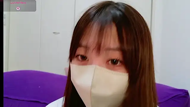 sara-a-jp online show from November 28, 2025, 2:36 am