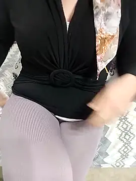 Snapshot of _Sahra_ chatting on November 27, 2025, 5:59 pm Sahra online show from November 27, 2025, 5:59 pm