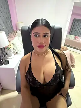 AshleyFerrer online show from November 22, 2025, 3:33 pm