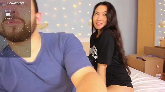 NikkiNSerdron online show from September 10, 2025, 4:01 am