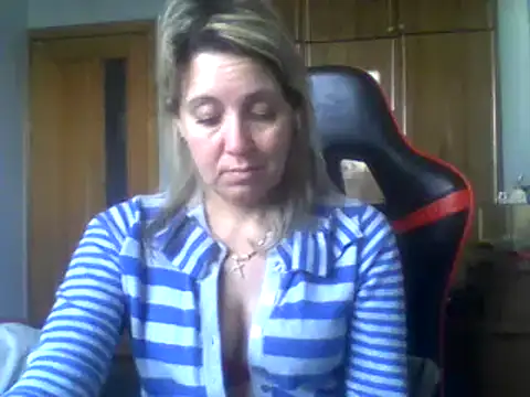 IrinaB1 online show from February 5, 2025, 6:56 am