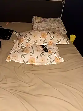 Queen-sluty2 online show from January 30, 2025, 1:22 am