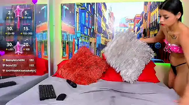 CristalLoren online show from January 28, 2025, 11:39 pm