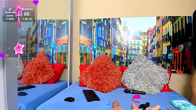 CristalLoren online show from January 30, 2025, 11:33 am