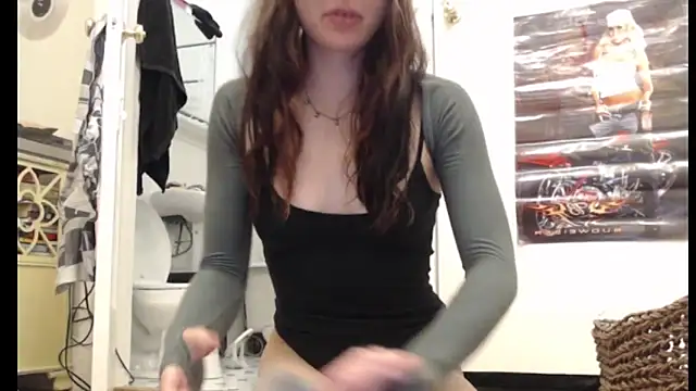 fern4ever online show from March 8, 2025, 11:28 pm