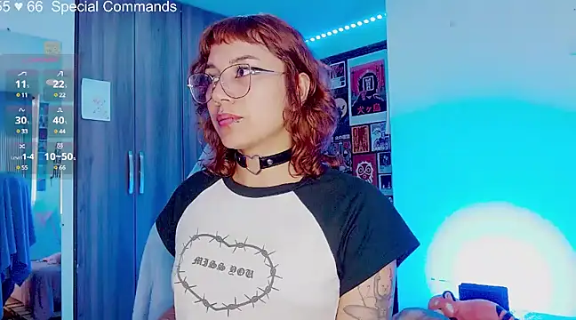 melissahowl online show from March 12, 2025, 10:39 pm